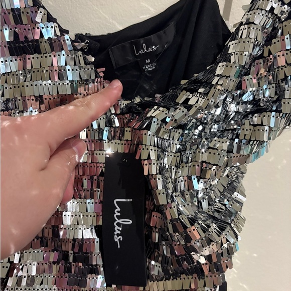 Lulus Exceptional Dazzle Silver Sequin Sleeveless Bodycon Mini Dress size medium - Picture 5 of 6